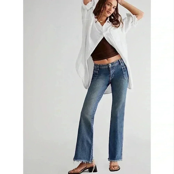 Free People Izzy Flare Jeans Size 28 - Picture 1 of 12